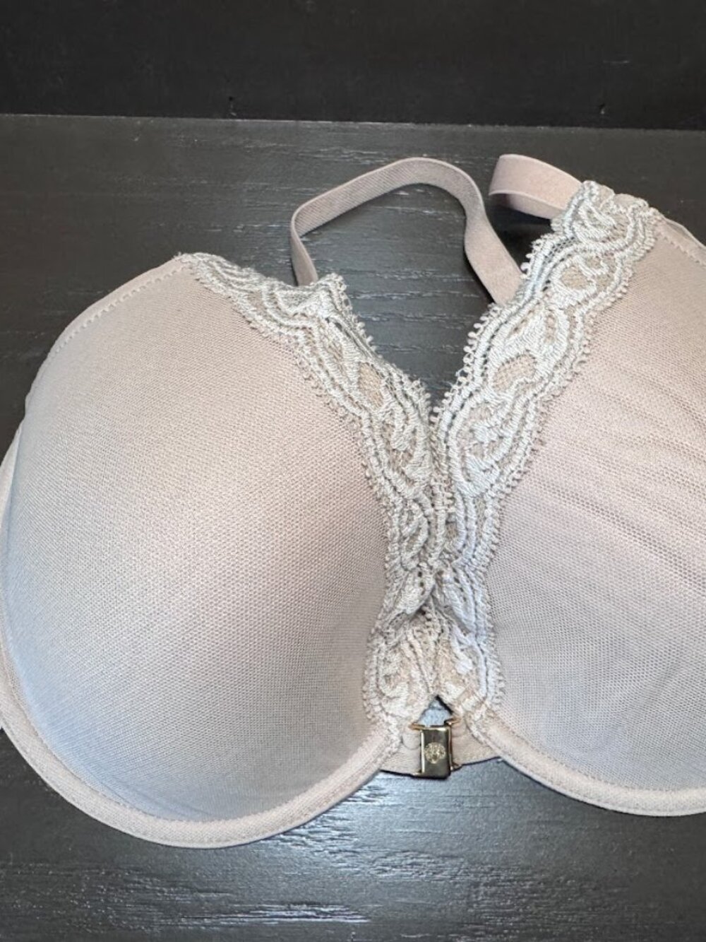 Natori Feathers Front Close T-Back Bra 36D Beige Nude Lace Racerback 735023